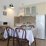 Sea View Apartment *